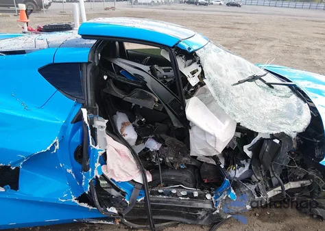 2021 Chevrolet Corvette Stingray Rwd 1Lt z USA, uszkodzony, nr VIN 1G1YA2D42M5125074